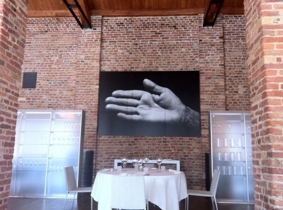 La mano di Lidia Alciati, signora del Plin e per d